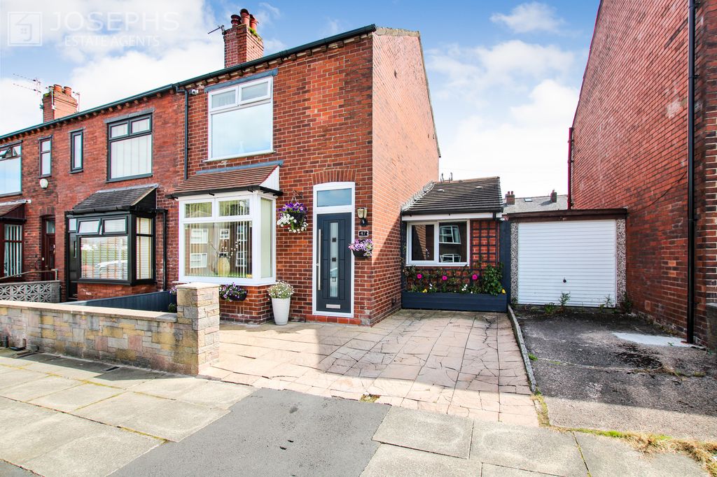 Property photo 1 of 24