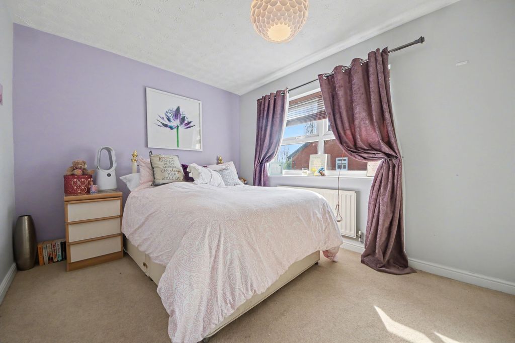 Additional image 7 of 2 bed terraced house for saleHulton Close, Waterside Park SO19