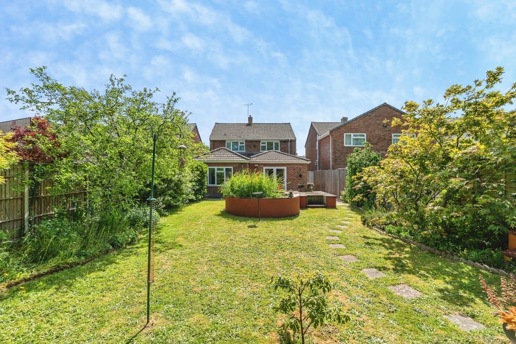 Property photo 2 of 29 Pbox-Img.Jpg