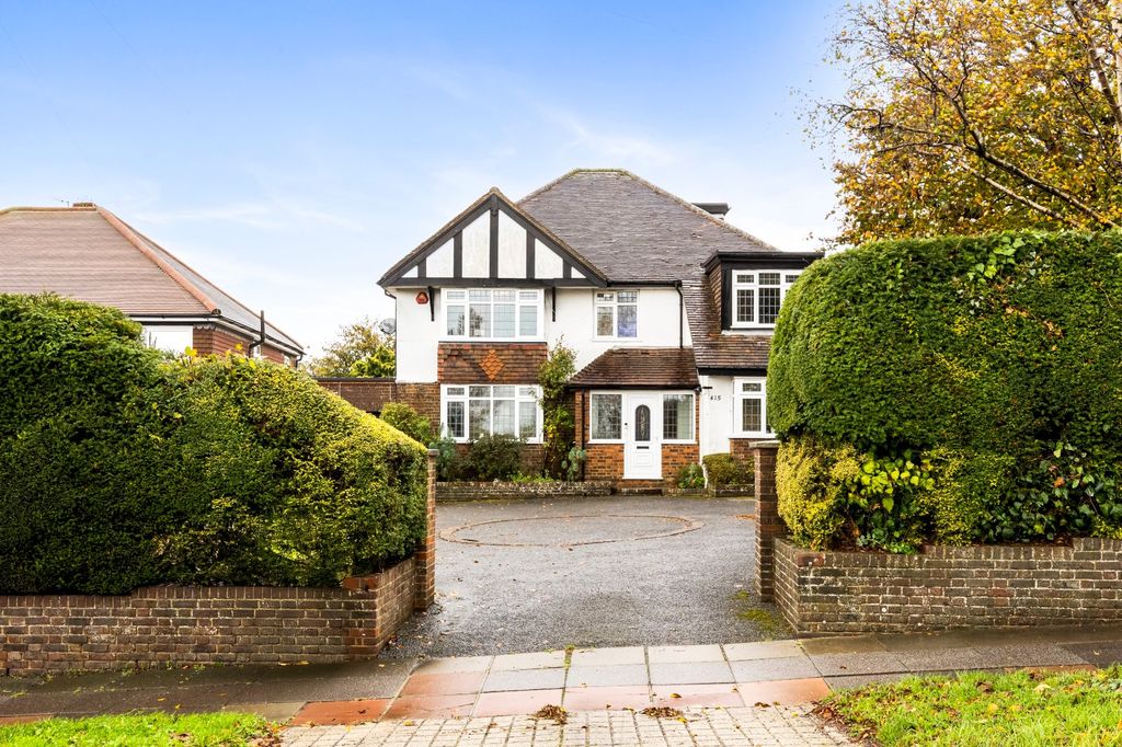 Property photo 1 of 33 Front