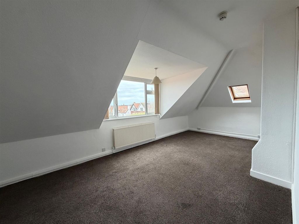 Property photo 2 of 7 Image004.Jpg