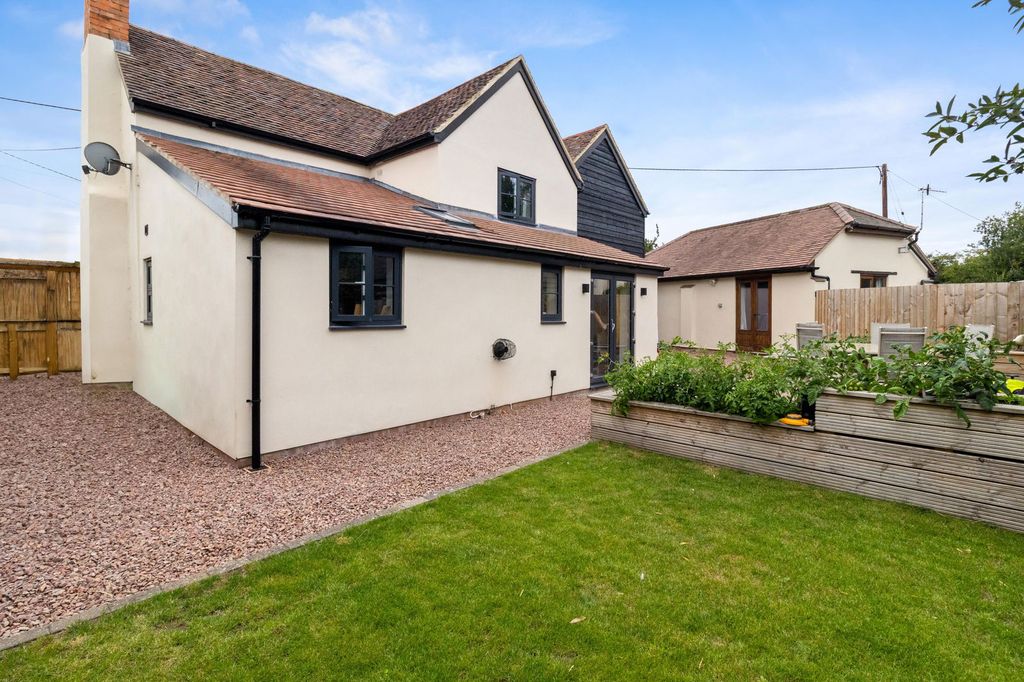 Additional image 7 of 3 bed detached house for saleGrove Crescent, Upton-Upon-Severn, Worcester WR8