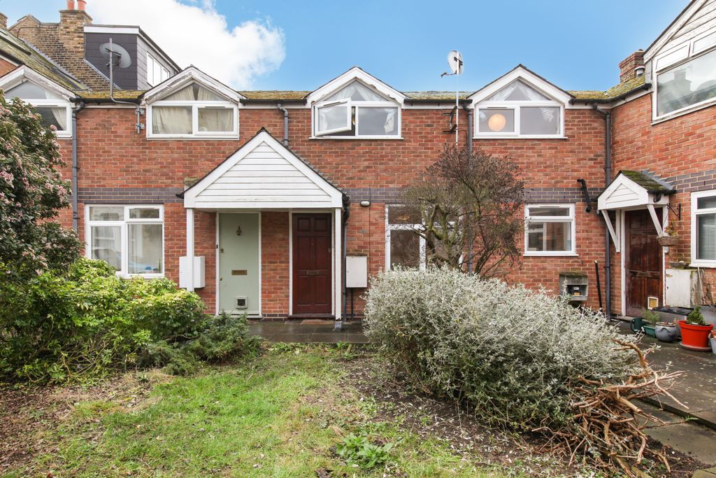 Property photo 1 of 18