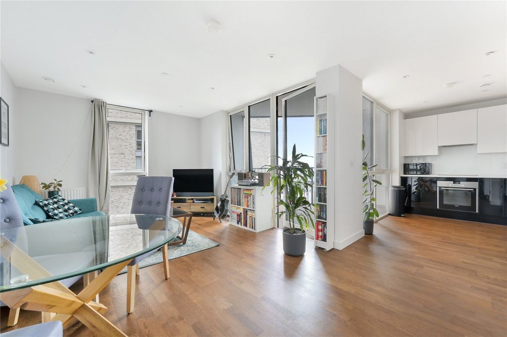 Property photo 1 of 9 Reception Room