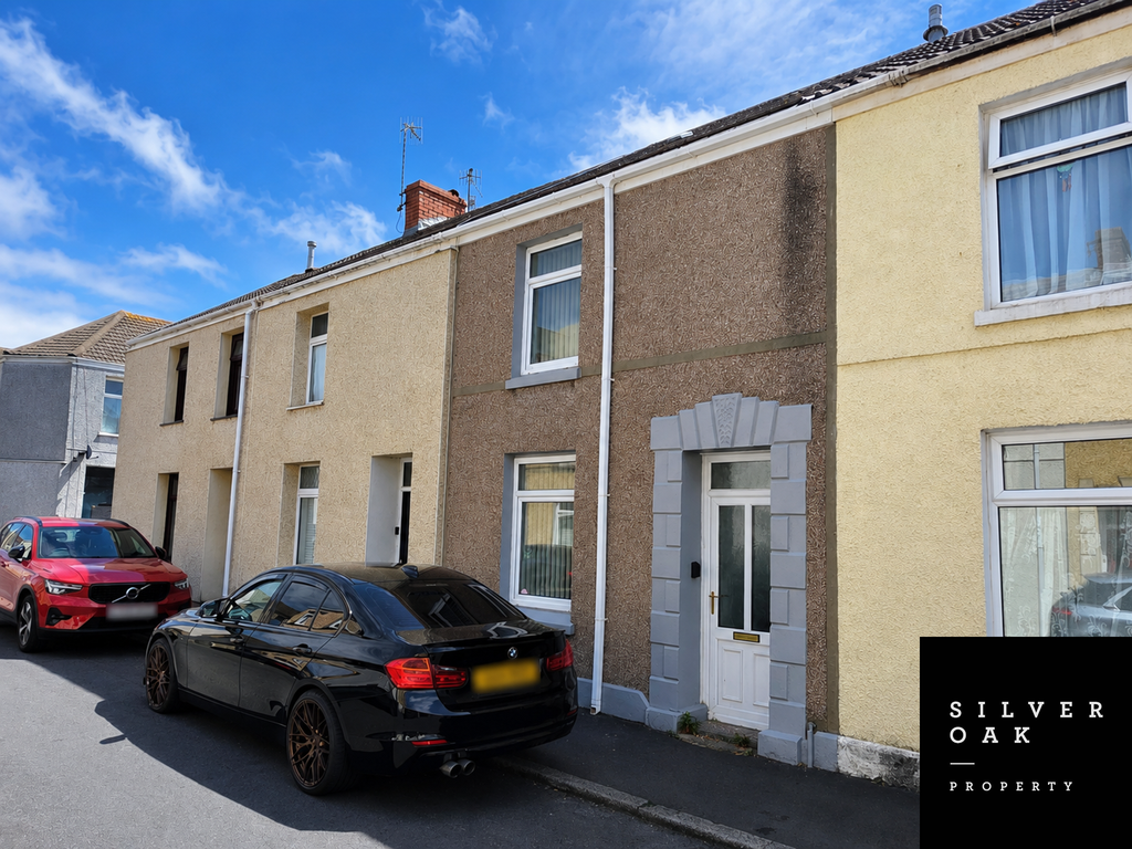 Property photo 1 of 8 1