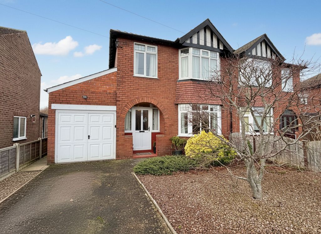 Property photo 1 of 15 Belah Crescent