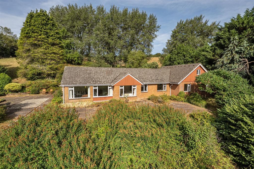 Property photo 1 of 18 1