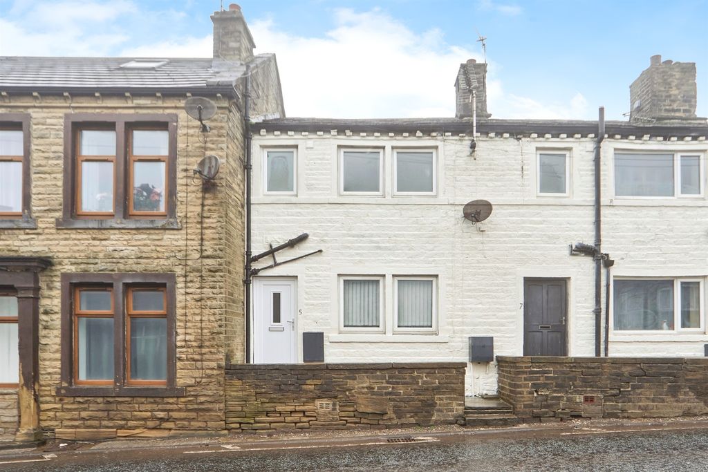 Property photo 1 of 13 Exterior