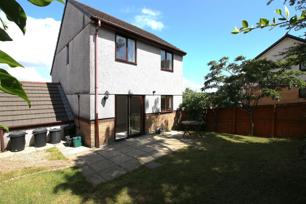 Property photo 3 of 25