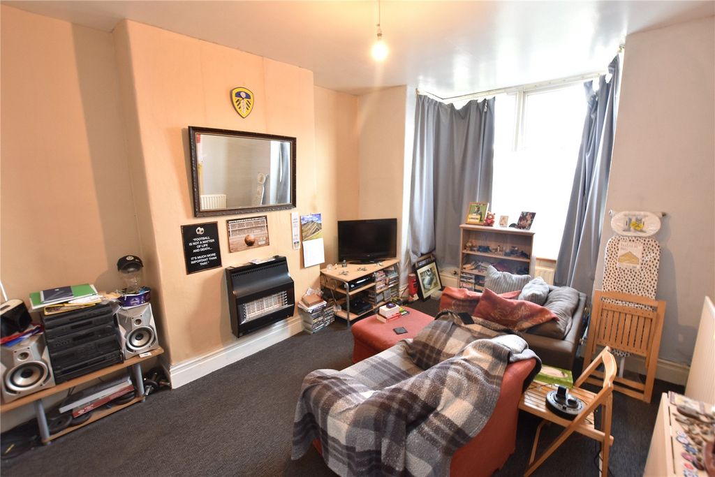 Property photo 1 of 15 Picture No. 08