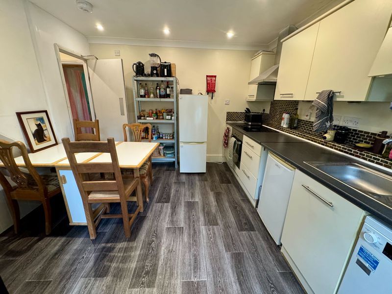 Property photo 2 of 14 Photo 13