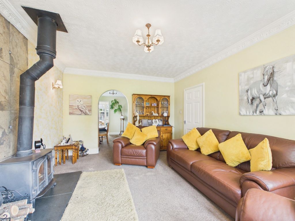 Property photo 2 of 19 5175323