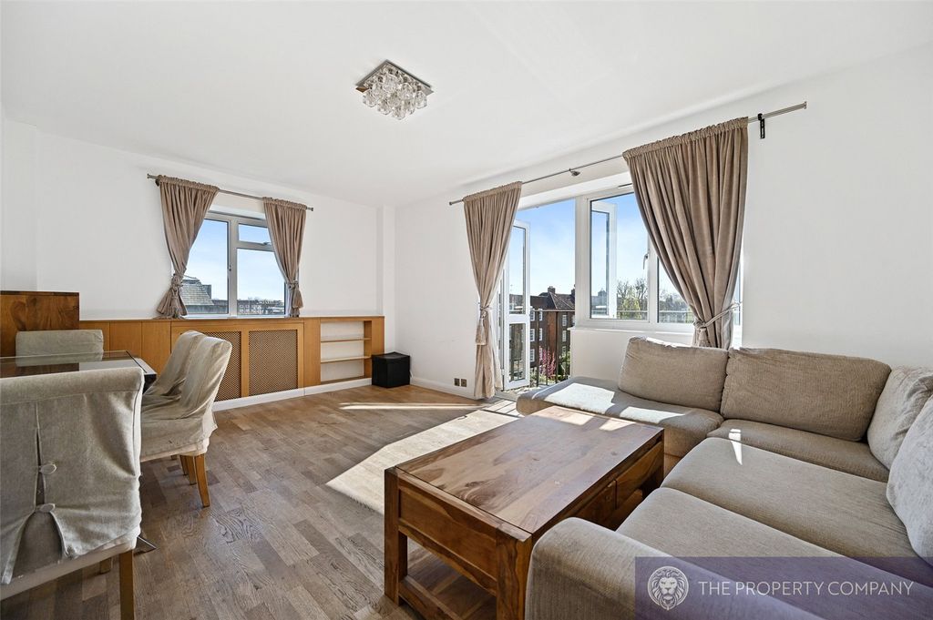 Property photo 2 of 9 Picture No. 23