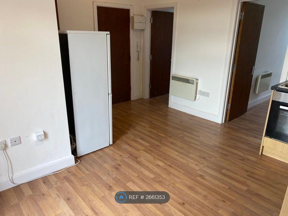 Property photo 1 of 5