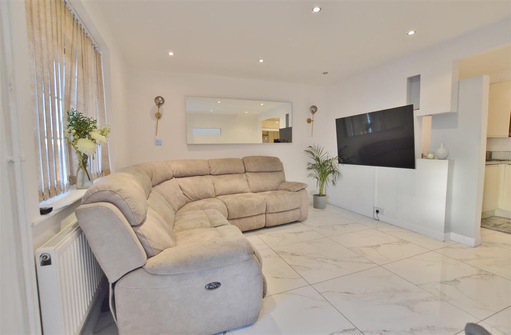 Property photo 2 of 13 Dsc_2647.Jpg