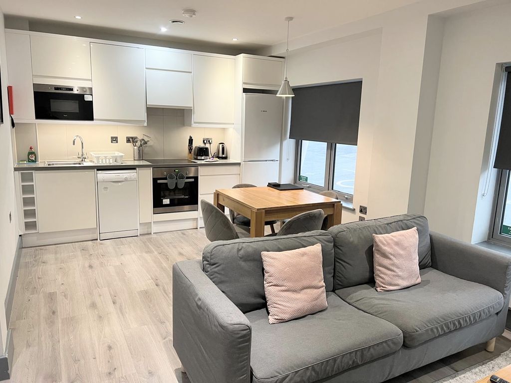 Property photo 2 of 7 Image