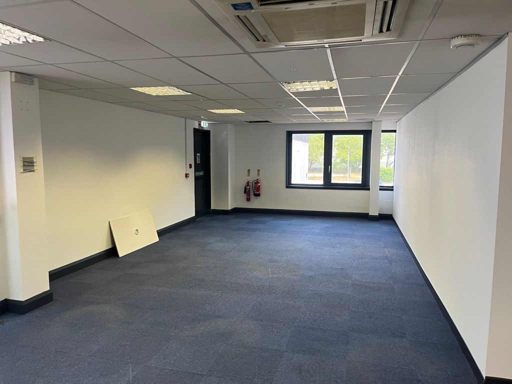 Property photo 2 of 8 Photo 2