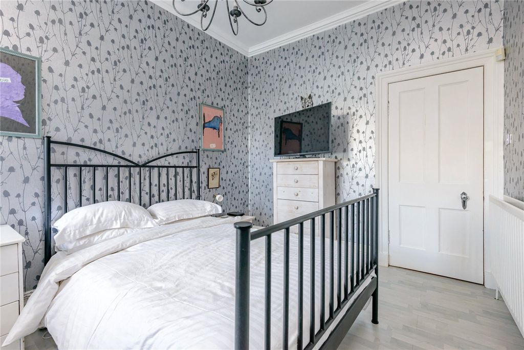 Additional image 21 of 4 bed detached house for sale49 Burdiehouse Road, Burdiehouse, Edinburgh EH17