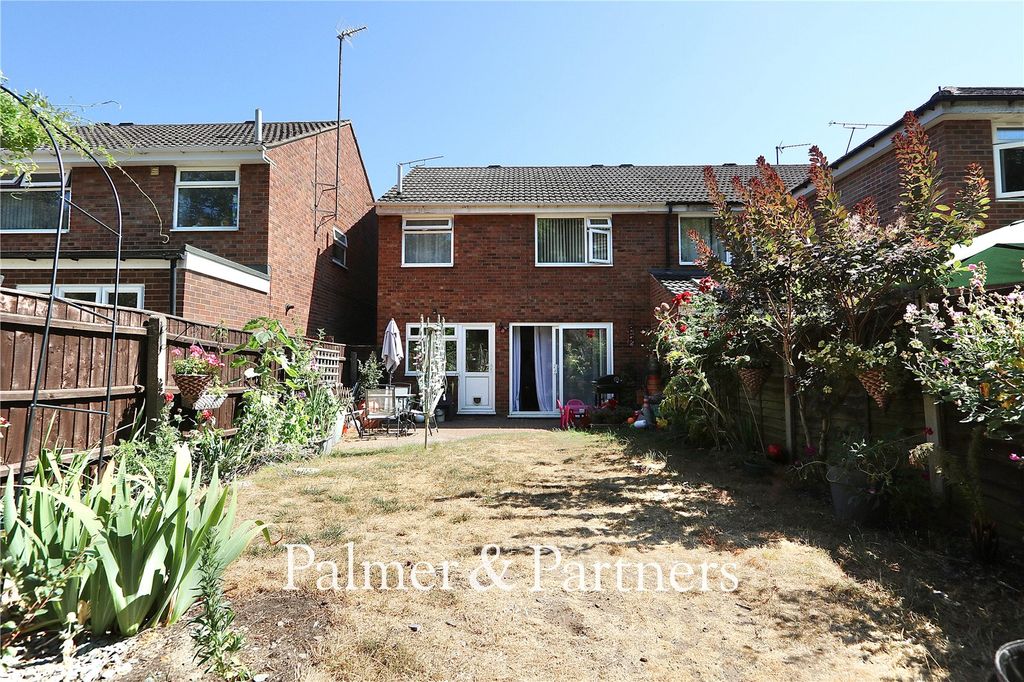 Property photo 2 of 19 Picture No. 01