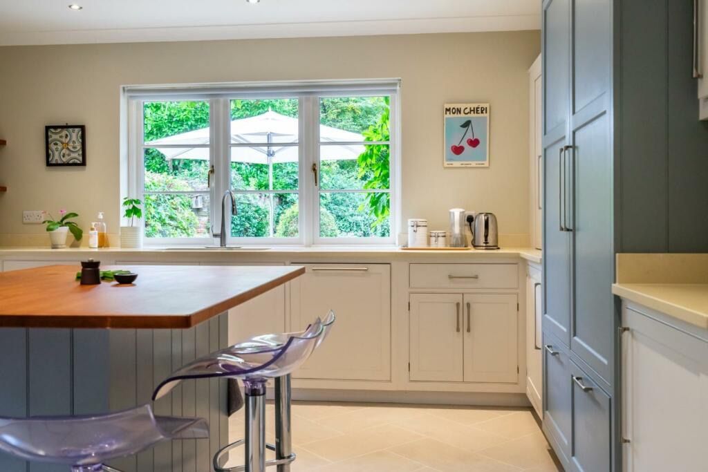 Property photo 3 of 3