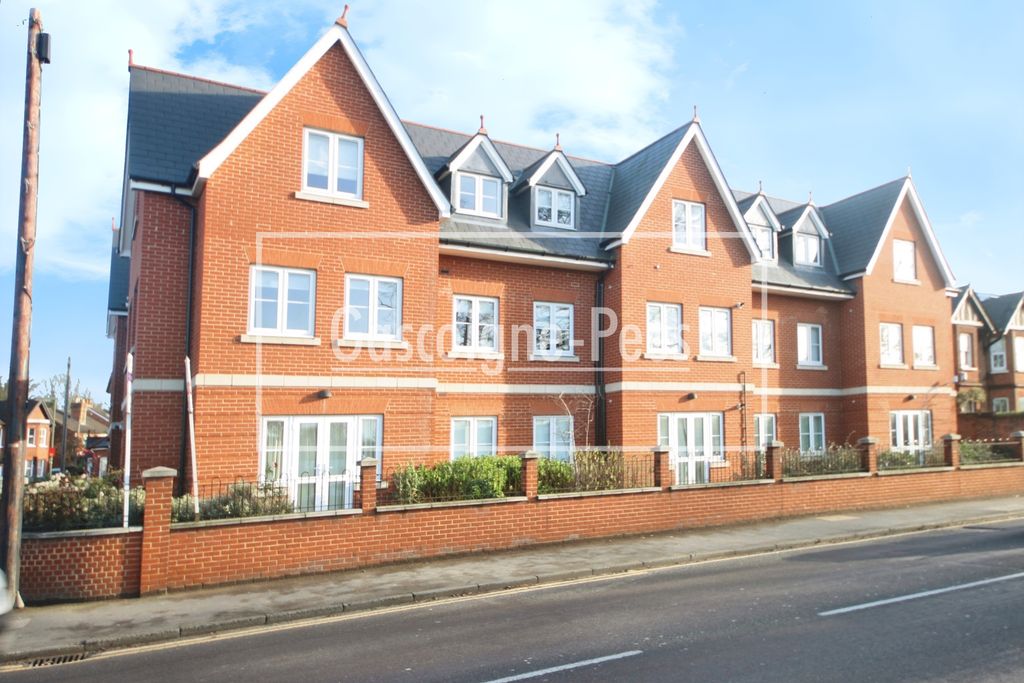 Property photo 1 of 7