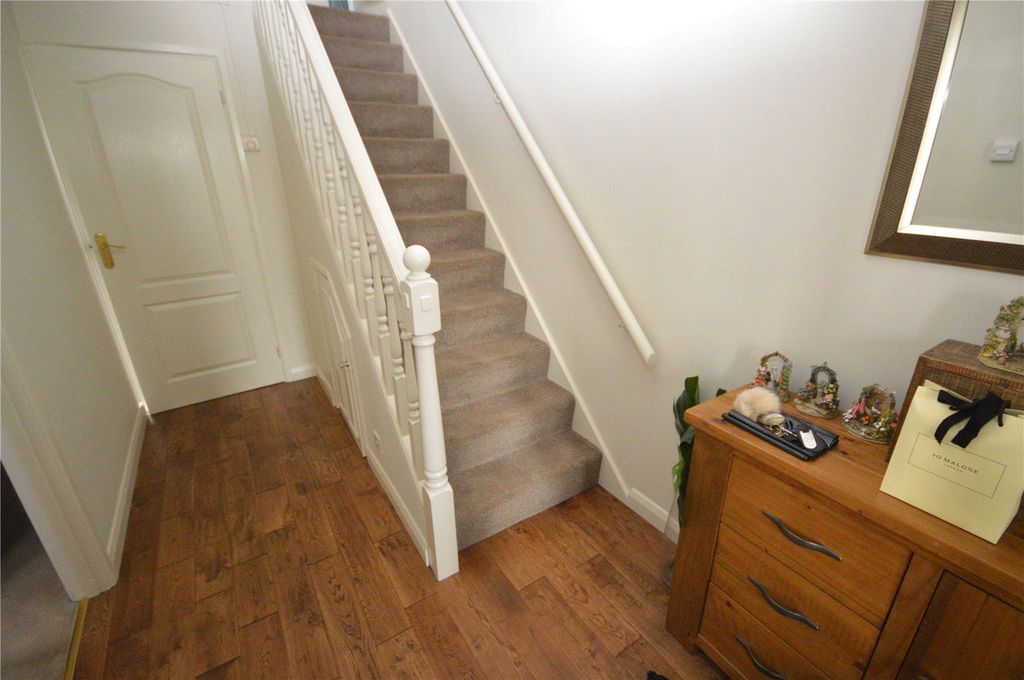Property photo 3 of 16 Picture No. 01