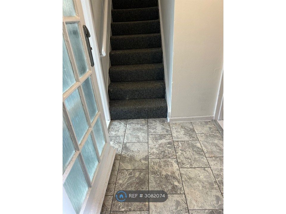 Property photo 3 of 35 Downstairs Hallway