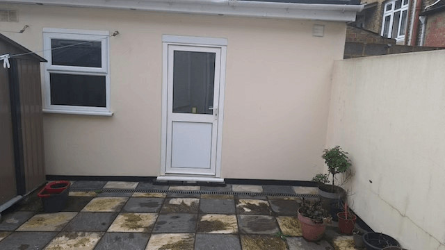 Property photo 1 of 5 Annexe Room Available For Rent In Chatham