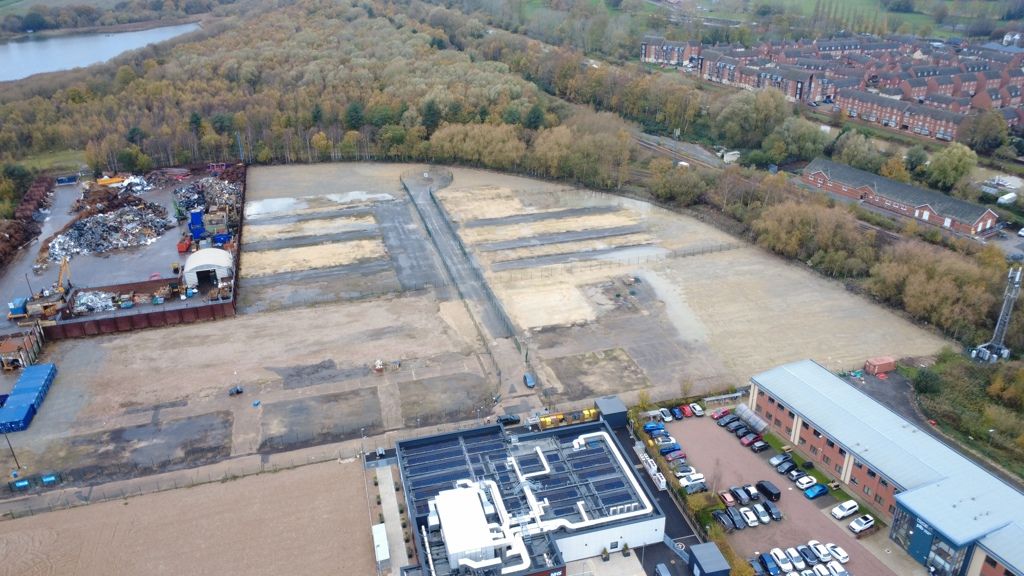 Property photo 2 of 5 Photo 3