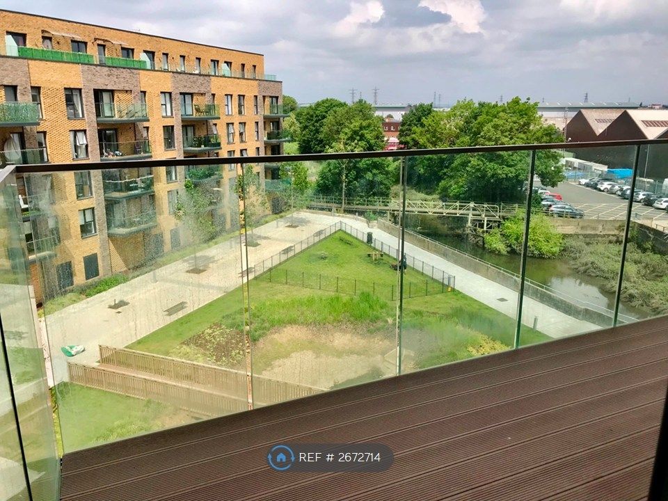 Property photo 2 of 10