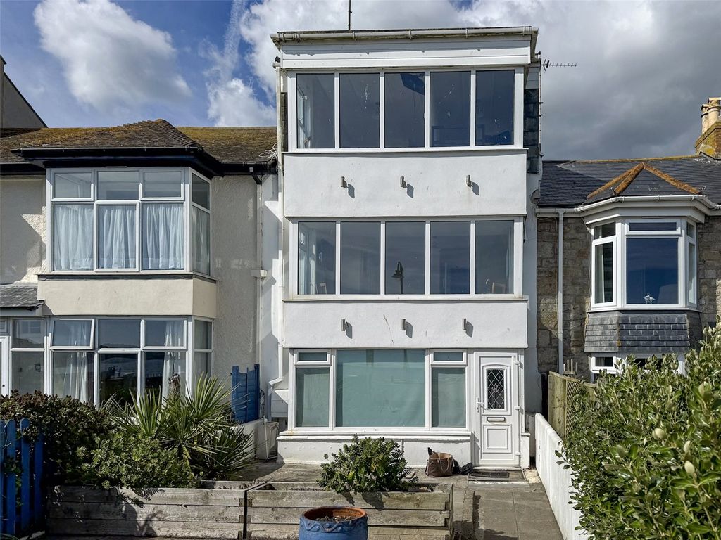 Property photo 1 of 30 Picture No. 04