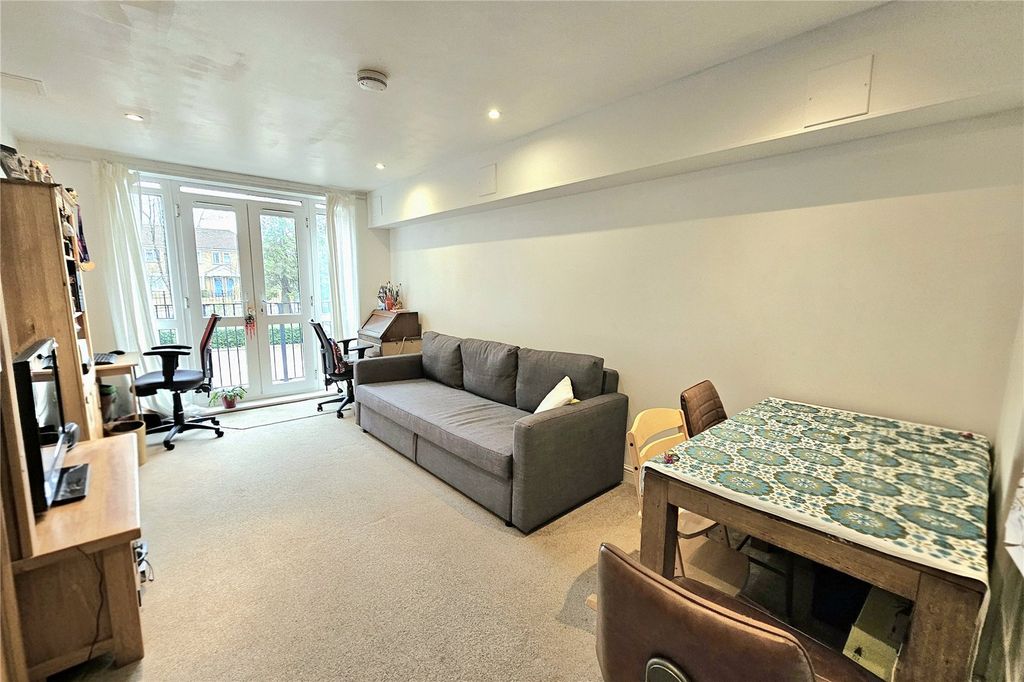 Property photo 2 of 10 Picture No. 19