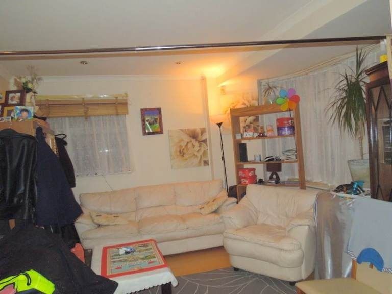 Property photo 2 of 4