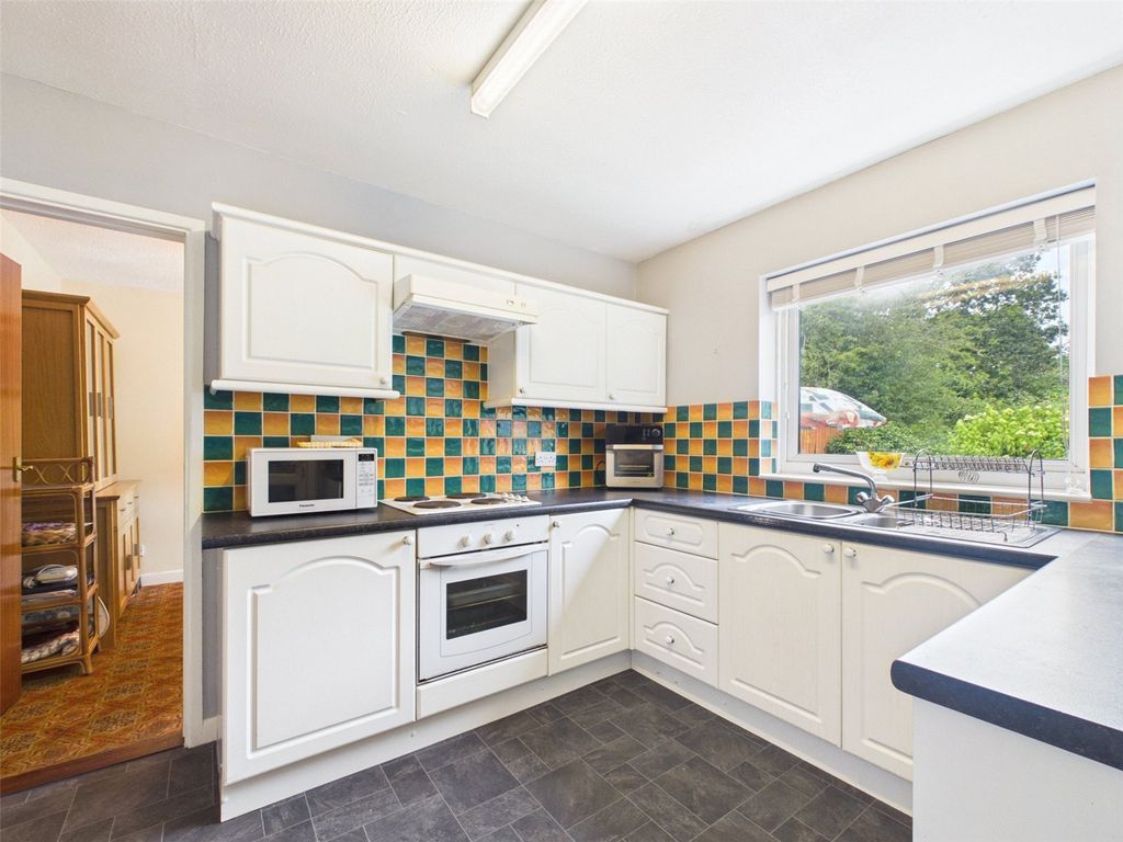 Property photo 2 of 14 Picture No. 09
