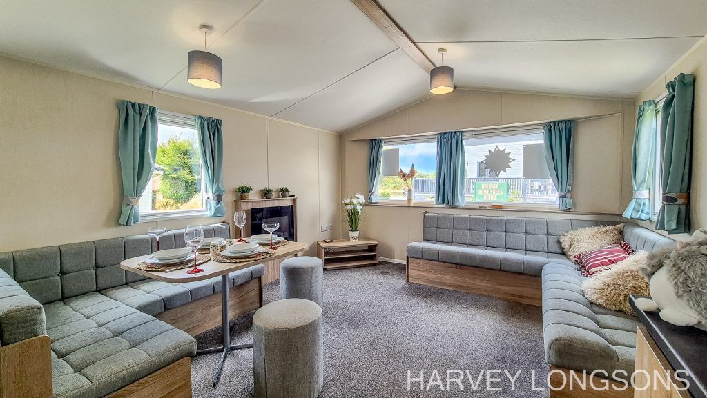 Property photo 3 of 15 Spacious Lounge With Wrap-Around Seating