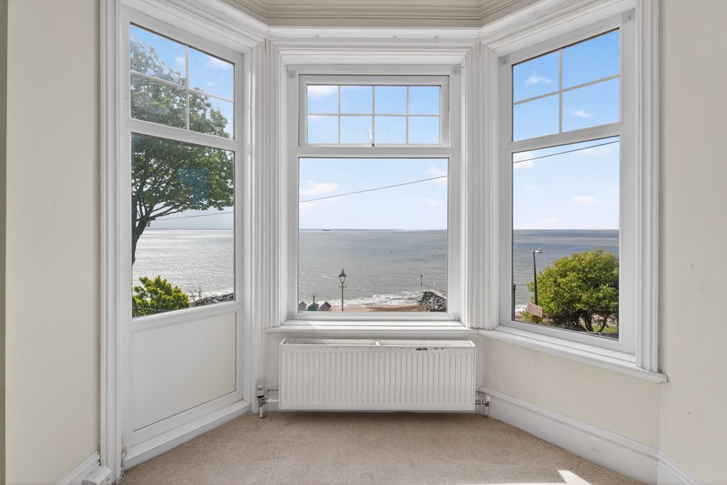 Property photo 3 of 20 A6707380