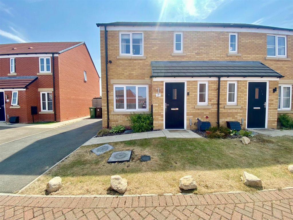 Property photo 1 of 23