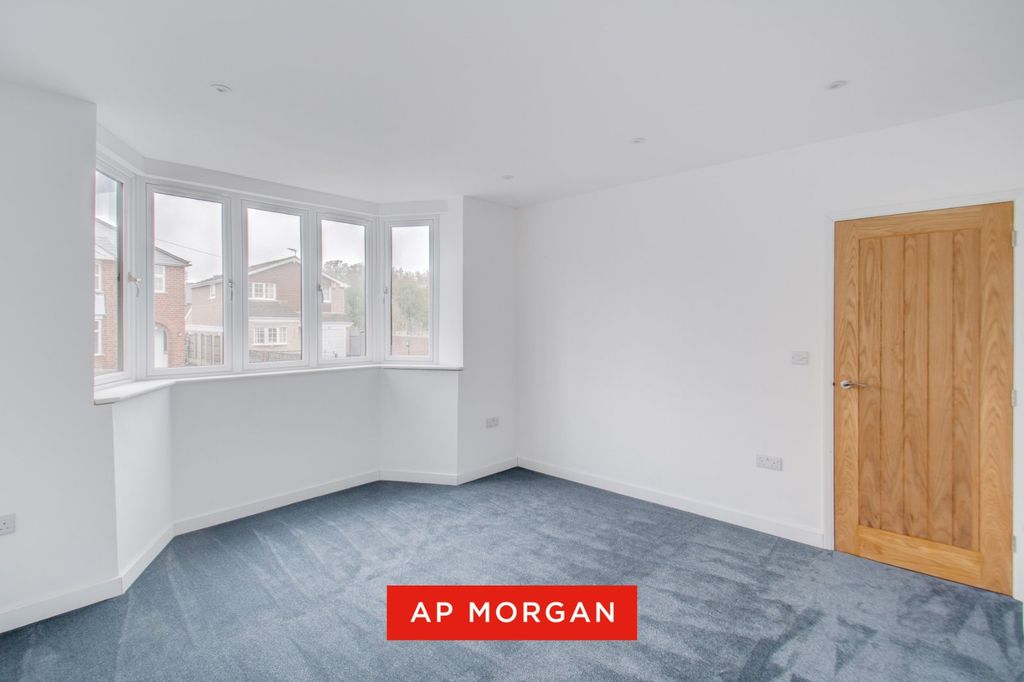 Property photo 3 of 20 Picture No. 28