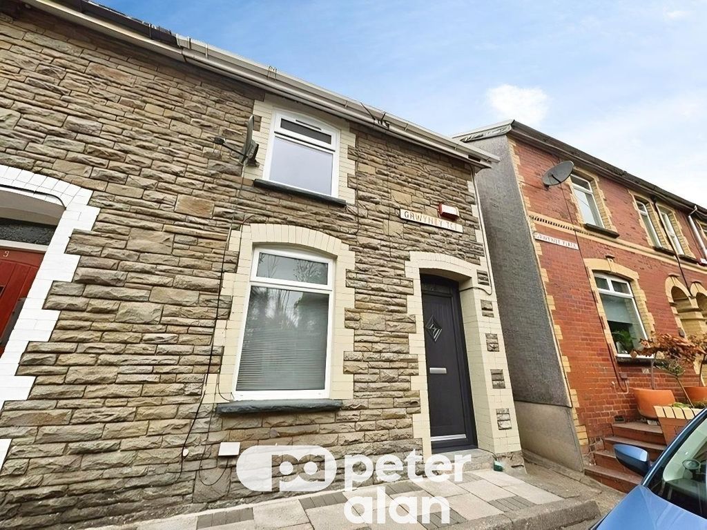 Property photo 1 of 8