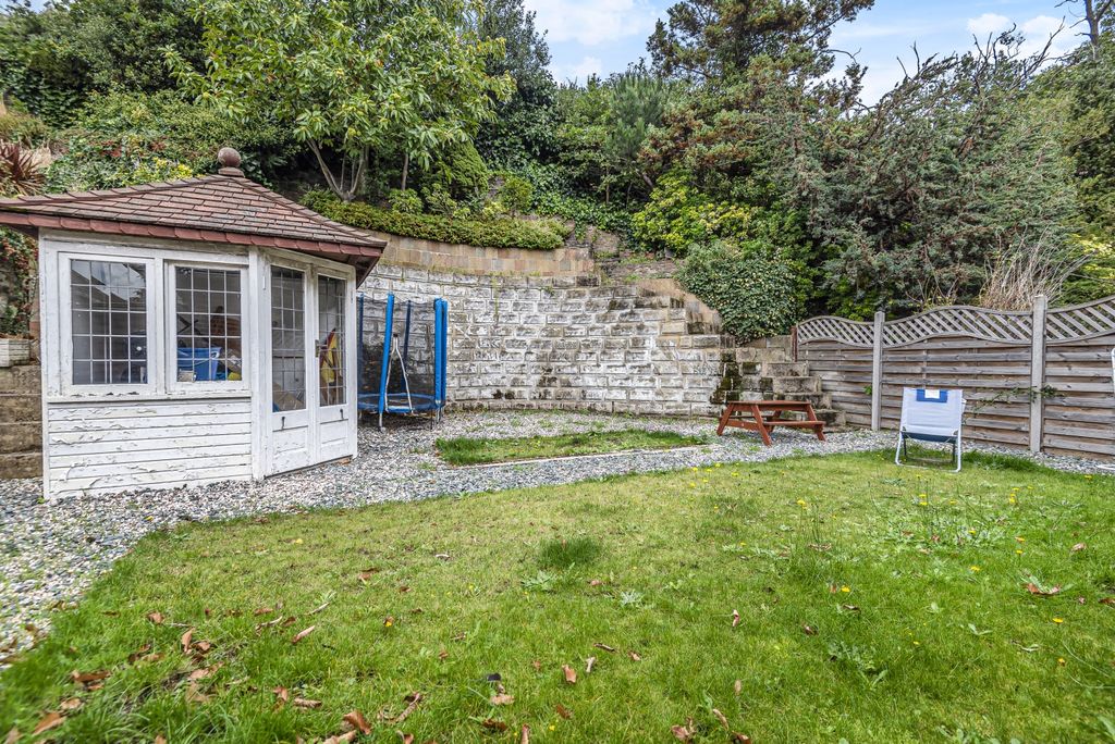 Property photo 1 of 15 Garden