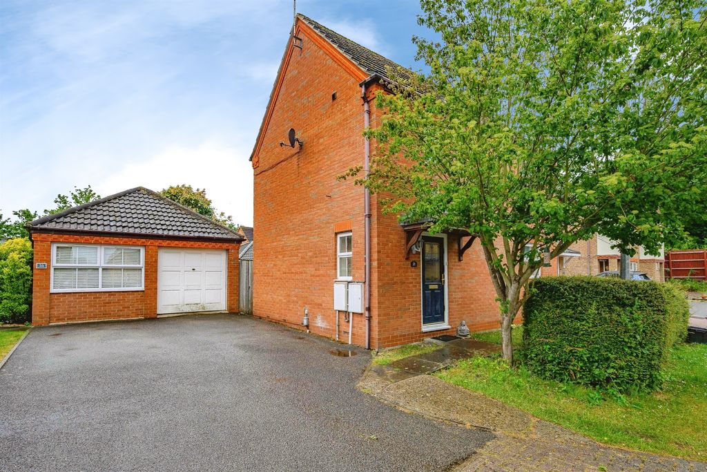 Property photo 1 of 17