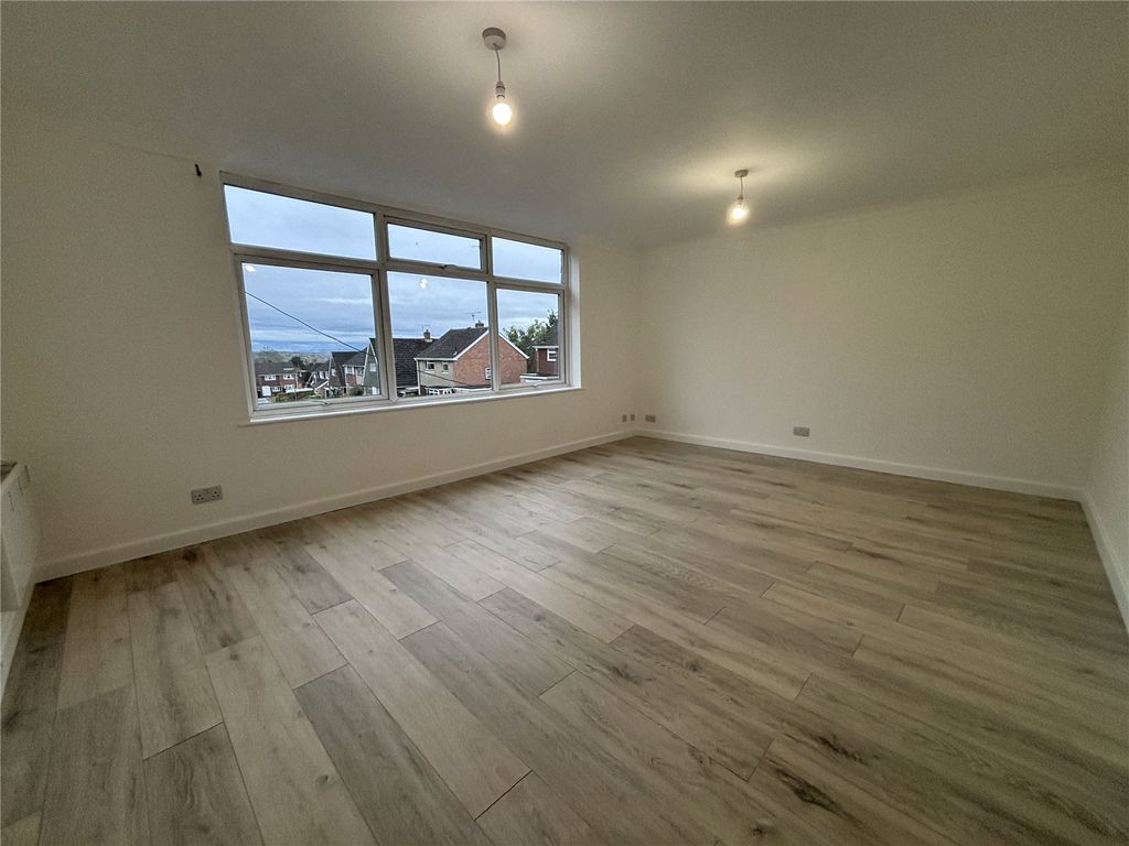 Property photo 3 of 9 Picture No. 01