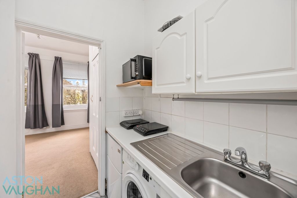 Property photo 3 of 8 5061222