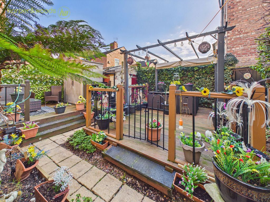 Property photo 3 of 23