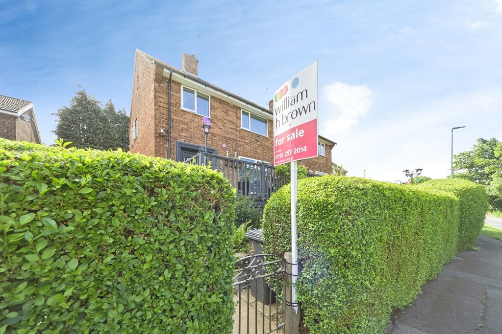 Property photo 1 of 18