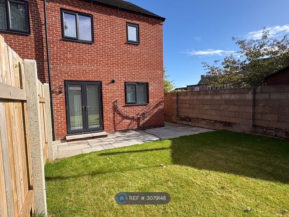 Property photo 3 of 16