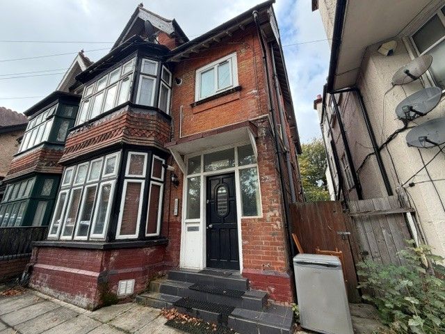 Property photo 3 of 7