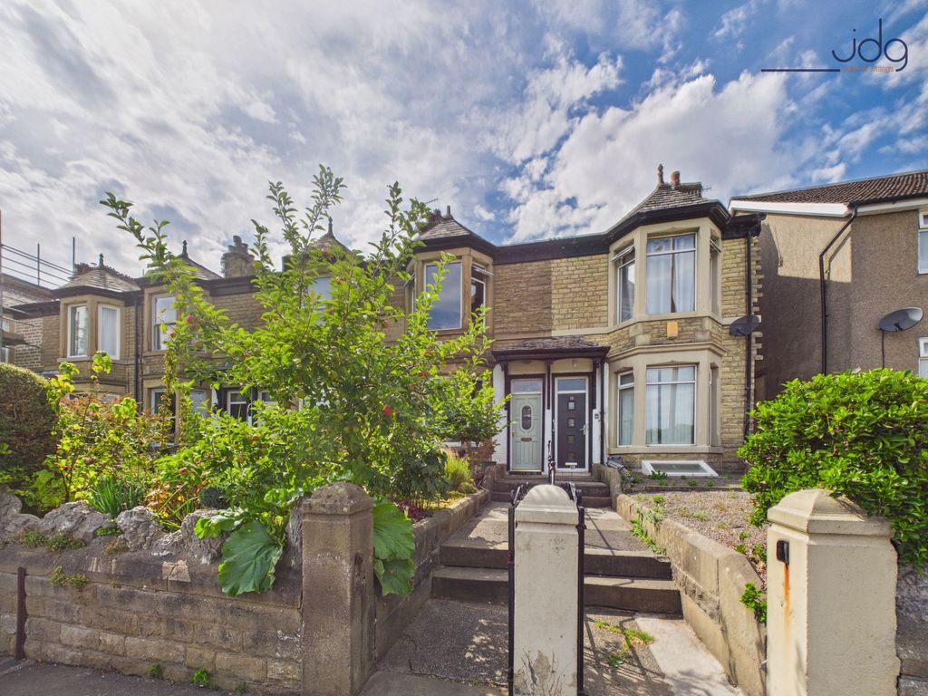 Property photo 1 of 19 Welcome To Halton Road