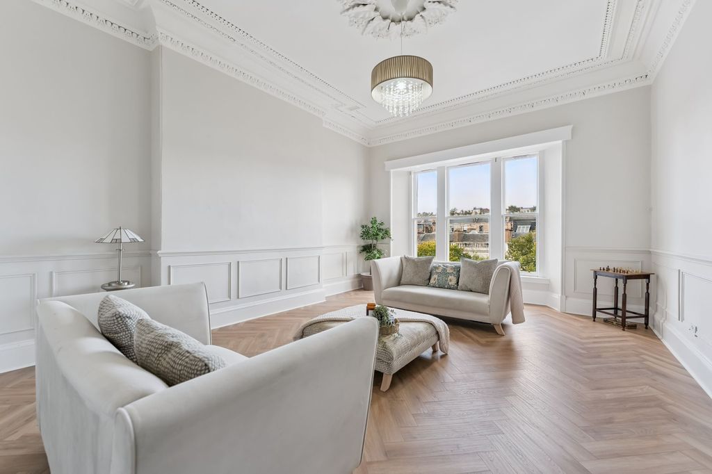 Property photo 2 of 26