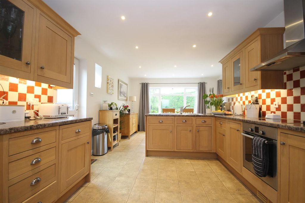 Property photo 2 of 15 .Kitchen.Jpg